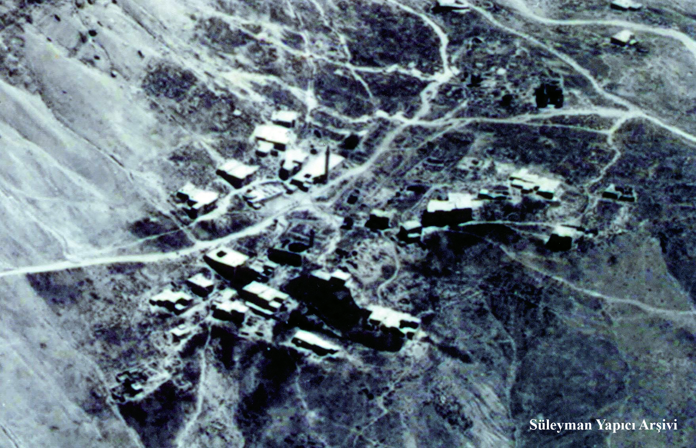 PALU - &Ccedil;ar??ba?? Mahallesi - 1945'li y?llar
Mustafa Balaban Ar?ivi