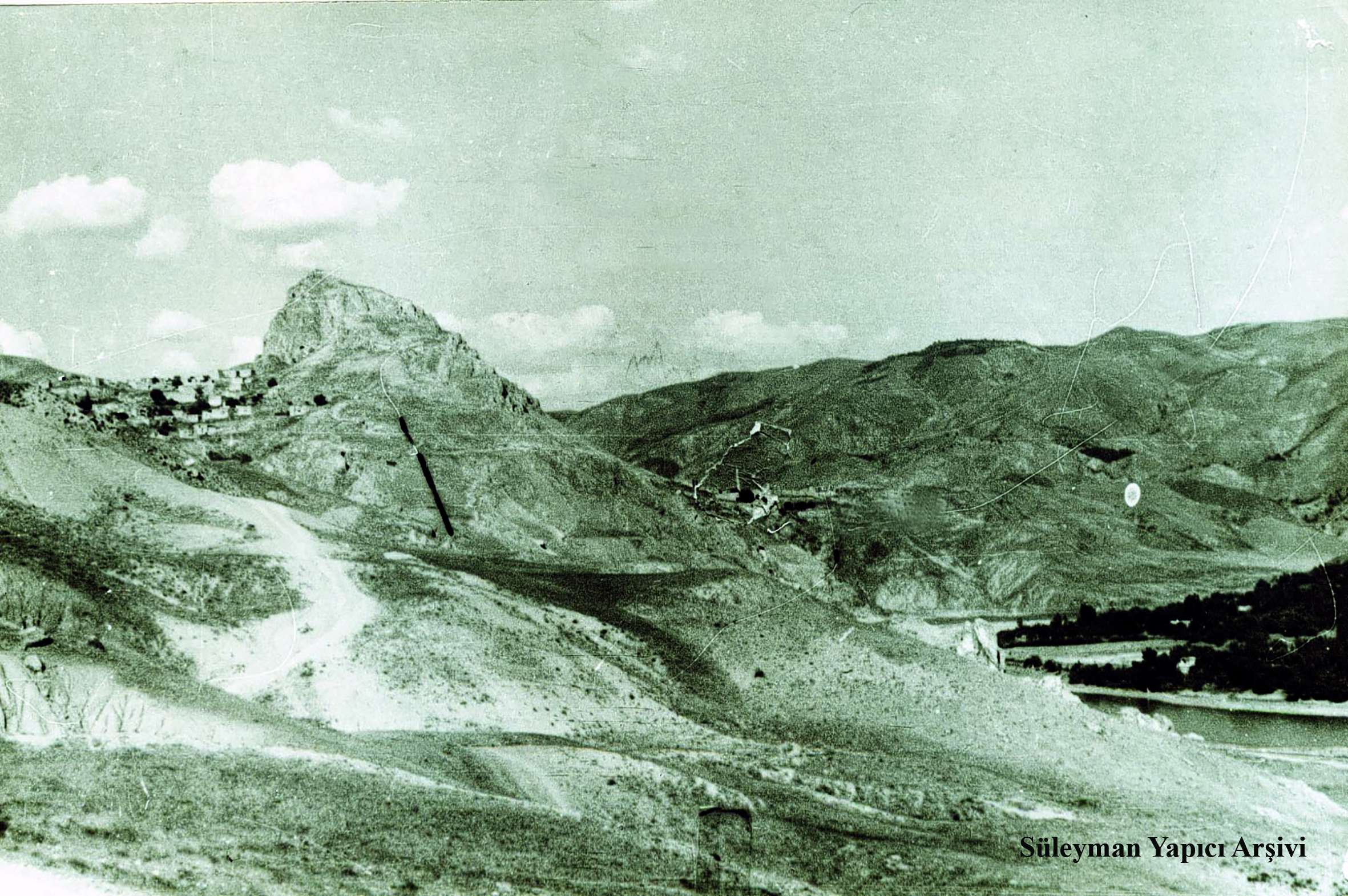 PALU - Eski Palu ( Zeve), Palu Kalesi - 1960'l? Y?llar 
S&uuml;leyman Yap?c? Ar?ivi