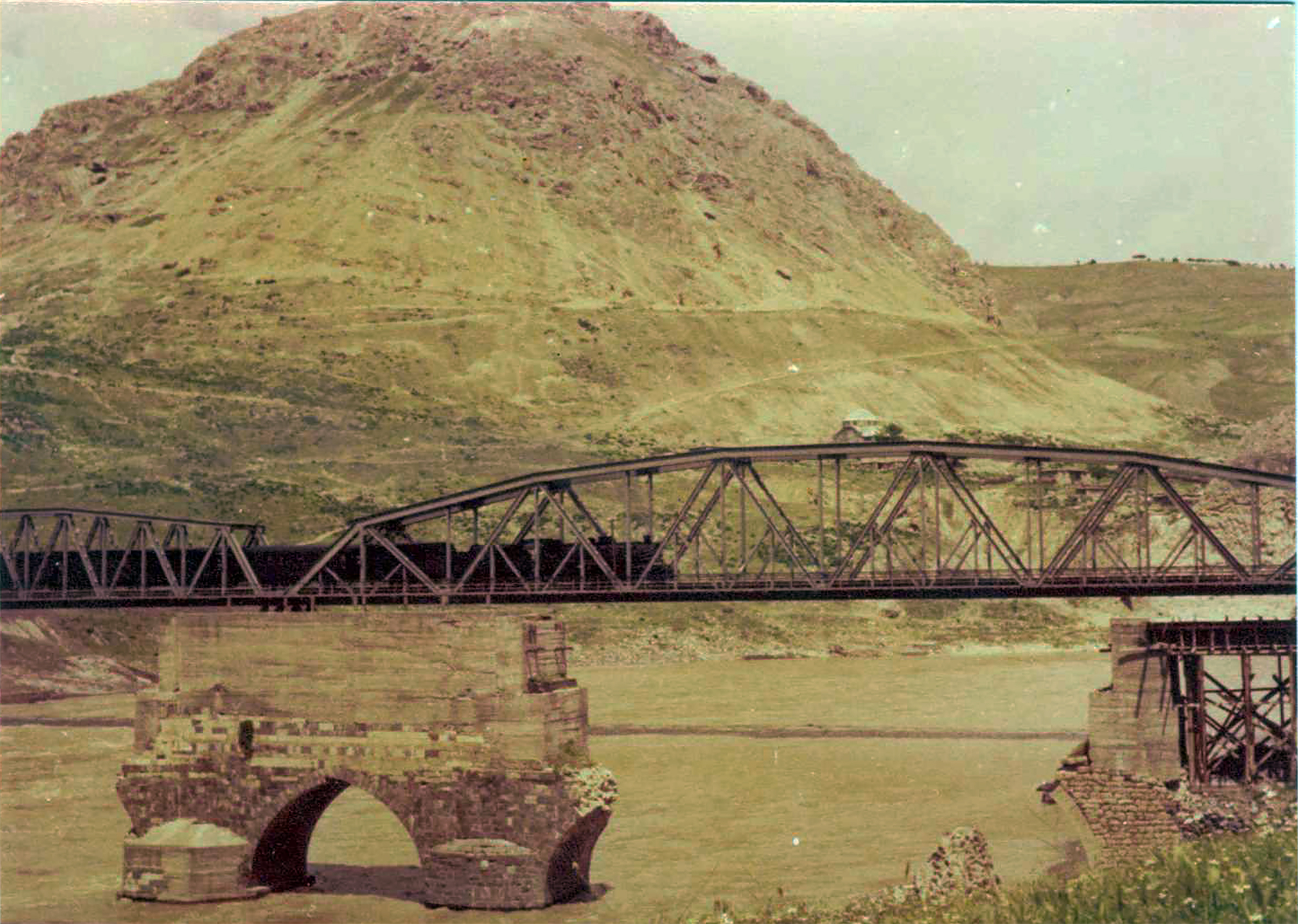 PALU - 03.10.1981
Murat Bilgin Ar?ivi