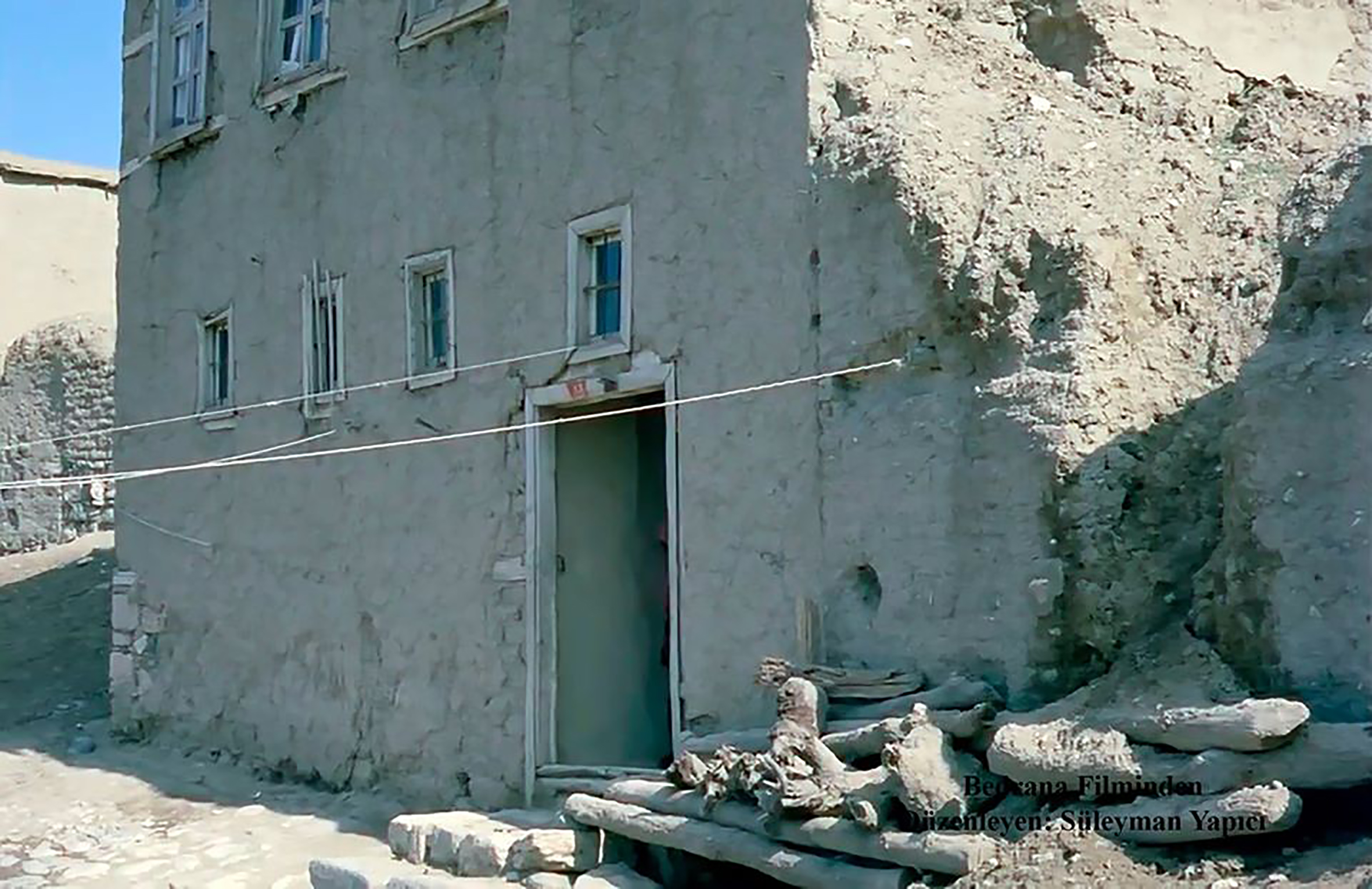 PALU- Zeve Eski Bir Ev - 1974
Bedrana Filmi - D&uuml;zenleyen S&uuml;leyman Yap?c?